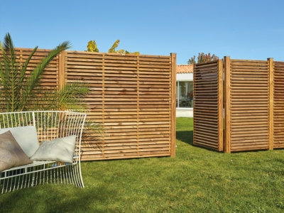 Aménagement de terrasse à Caen dans le Calvados, bois, pierre, terrasse de piscine | Closystem